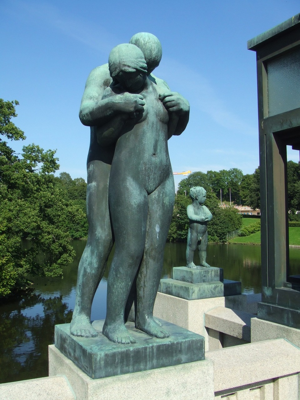 vigeland-944866_1280
